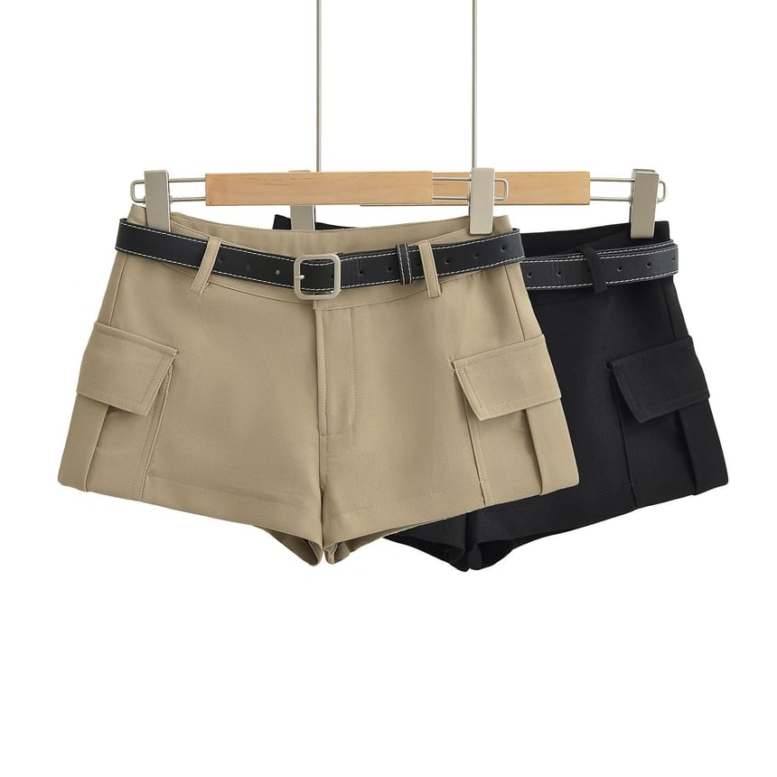 Avauntgardo - Low Rise Plain Cargo Hotpants