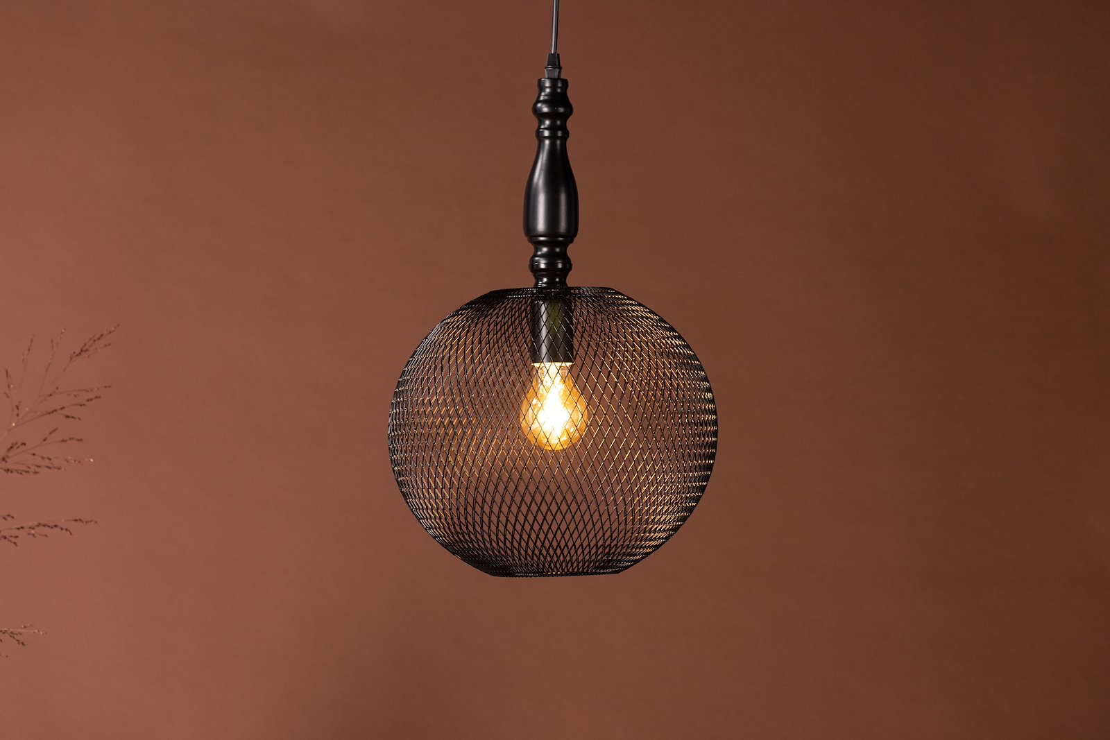 Valence taklampe Sort