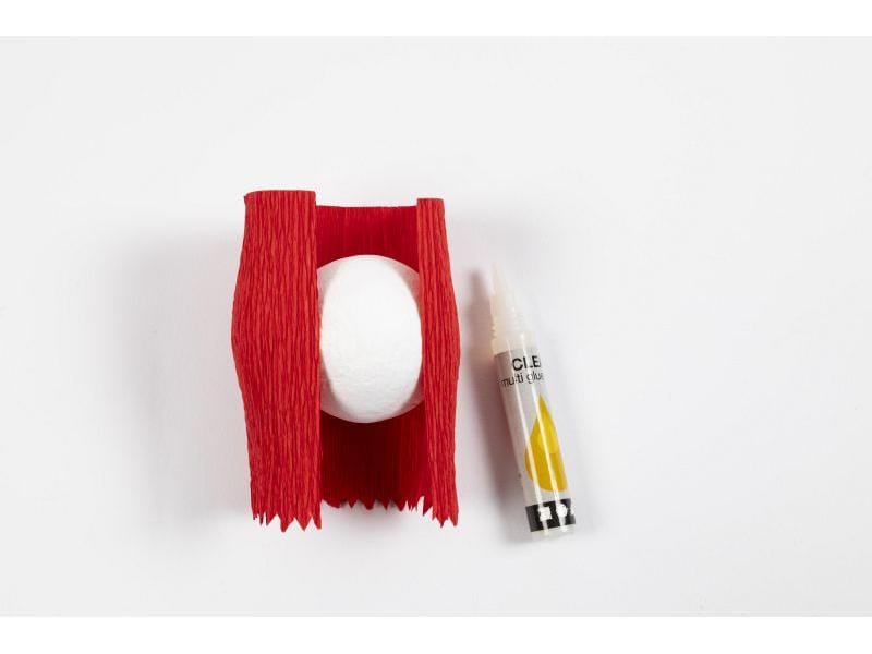 Creativ Company Bastelset Weihnachtskugeln Krepppapier Individuell gestaltete Kugeln für den Weihnachtsbaum