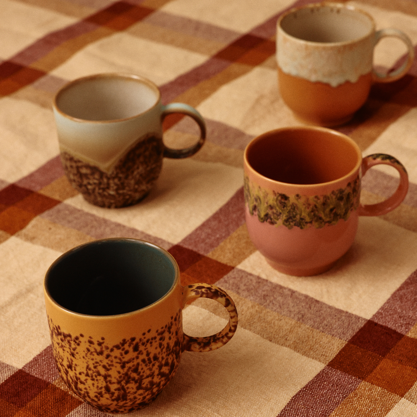 Servies 70's Ceramics Café Mugs cape - set van 4