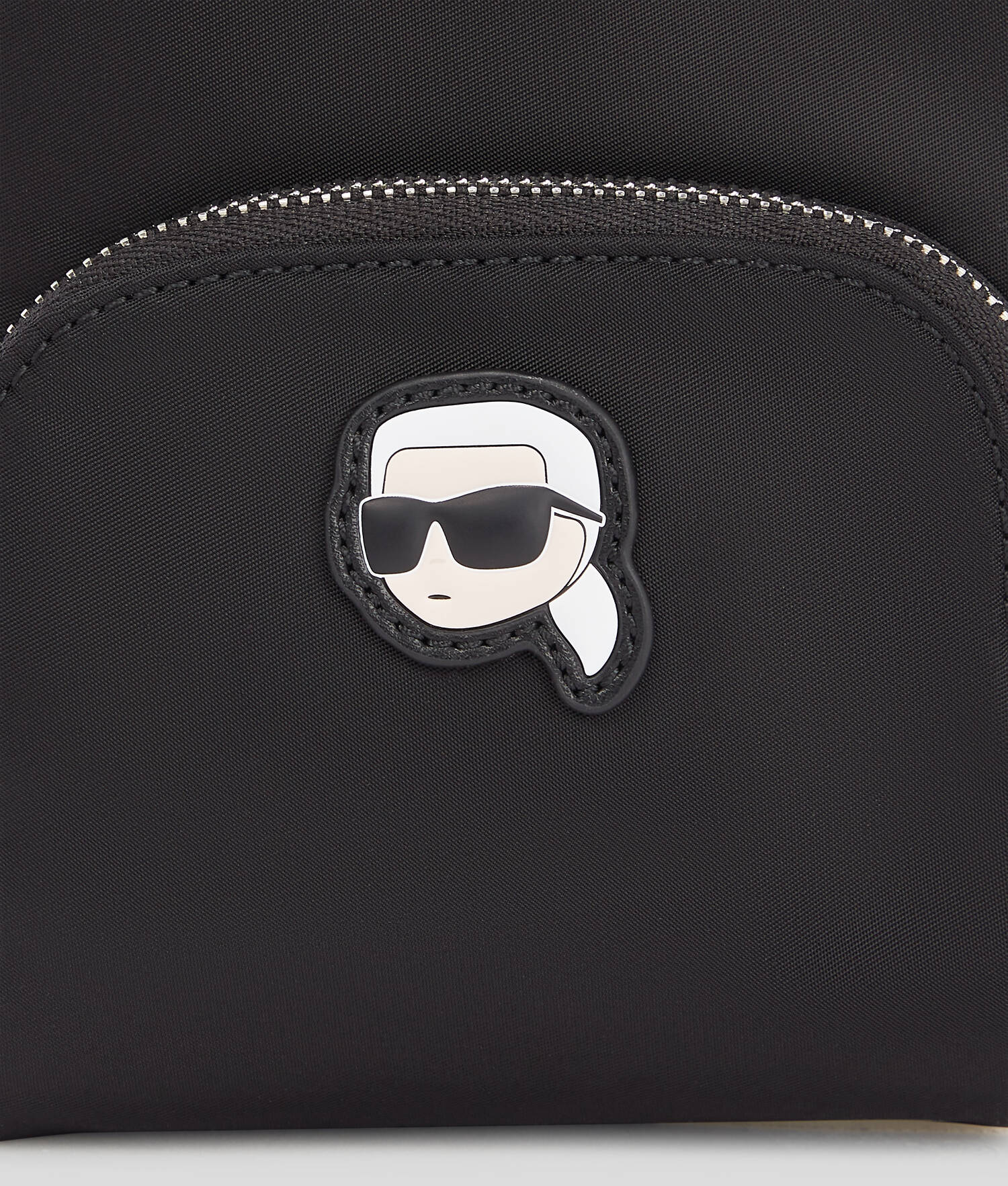 POCHETTE AVEC BANDOULIÈRE EN NYLON IKON - Noir