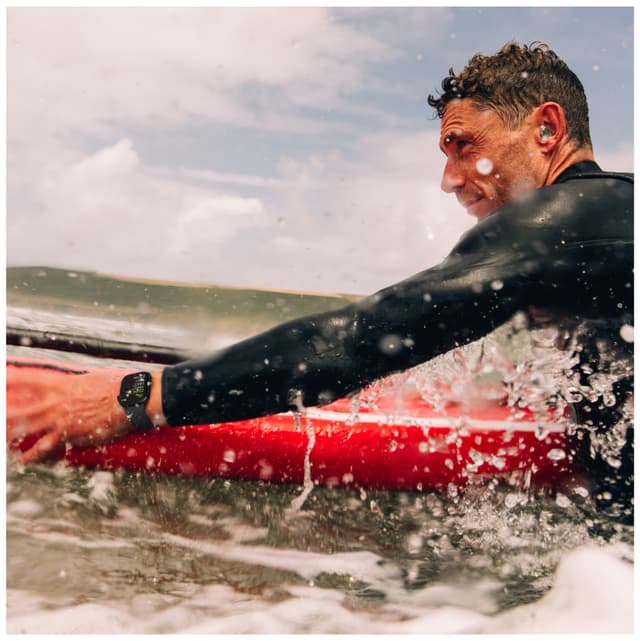 Apple Watch S10 46mm GPS+Cel (Jet Black Alu/Ink sportsloom)