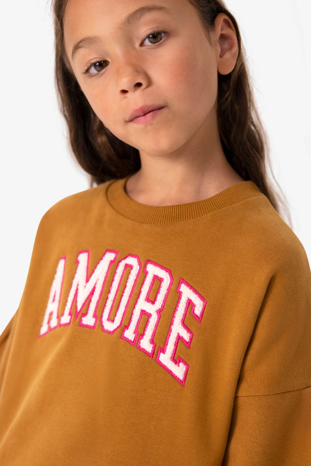 Bruine cropped sweater met artwork