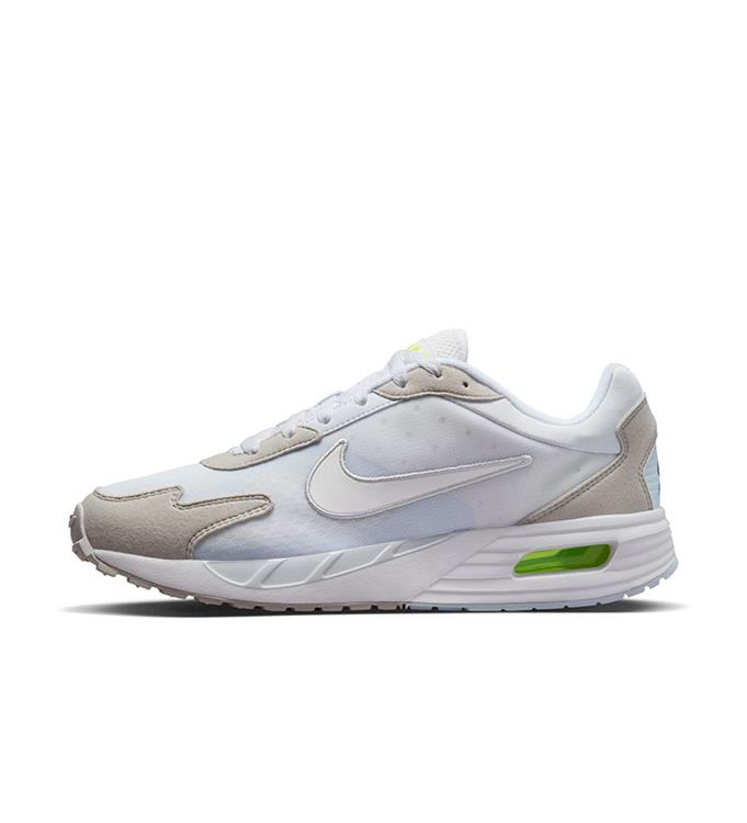 Nike Men Air Max Solo Sneakers