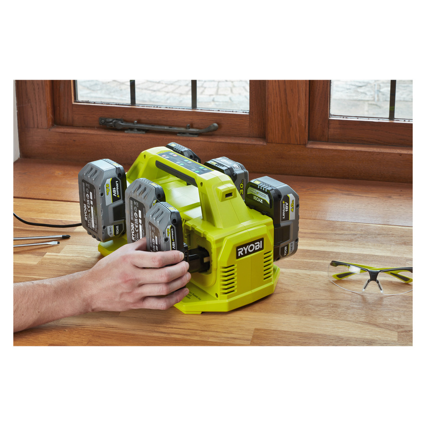 Multilader for 6 batterier 18 V