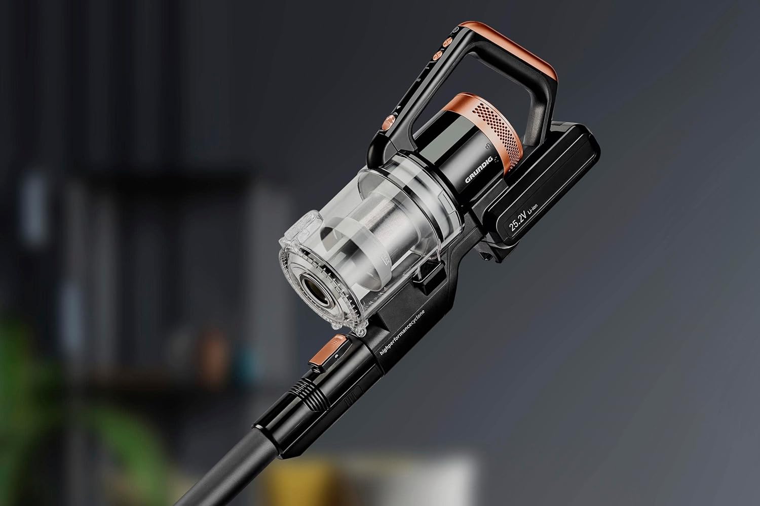 GRUNDIG VCP 5030 3-in-1 Akku Stielstaubsauger mit Wischfunktion, 3 Saugkraftstufen, 25, 2 Volt Li-Ion Akku, 700 ml Staubaufnahmevolumen, bis zu 45 Minuten Betriebszeit, 81 Dezibel, Schwarz / Kupfer