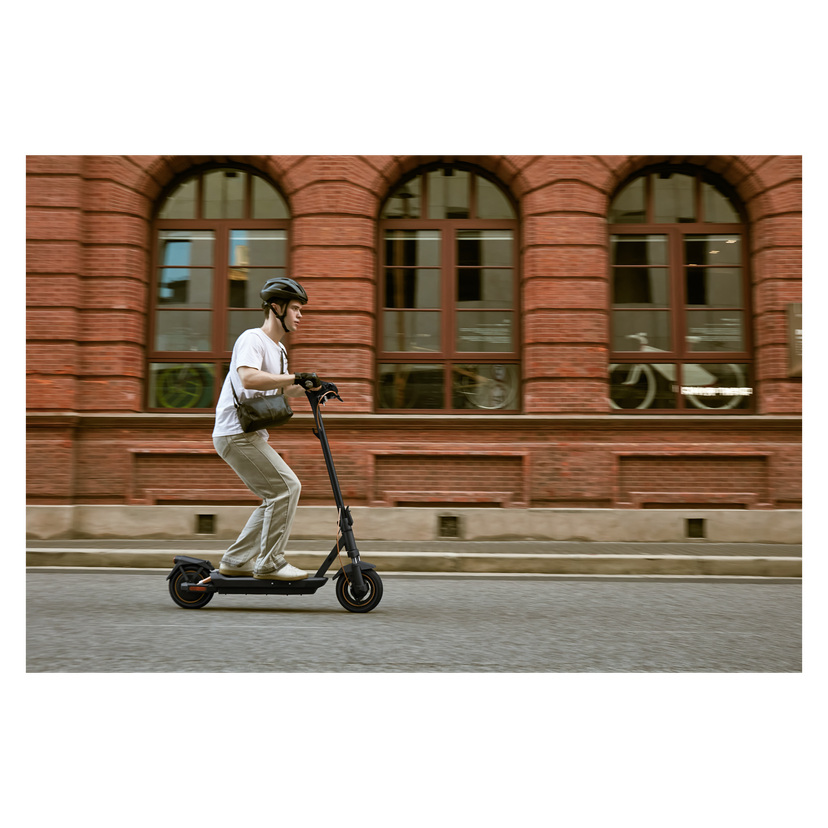 El sparkesykkel 20 km/h 75 km 250 W
