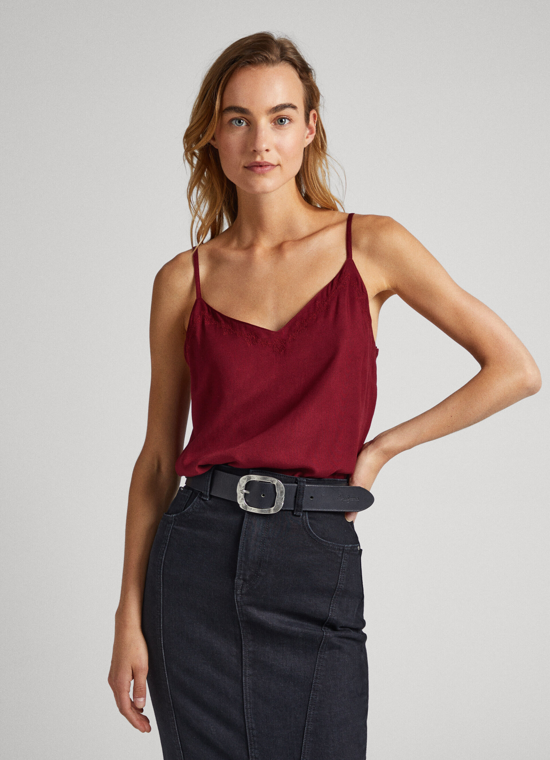 Top de alças bordado - Vermelho Borgonha