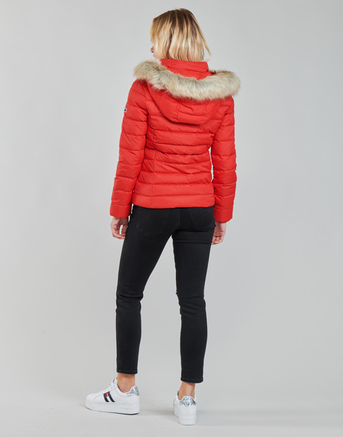 Tommy Jeans - TJW BASIC HOODED DOWN JACKET - Rouge