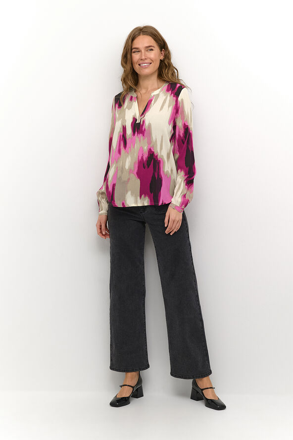 Kaffe KAbeathe Blouse Pink abstract print