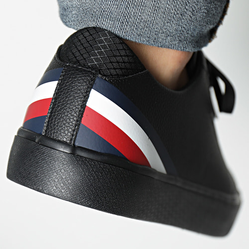 Baskets Hi Vulcan Core Leather 4778 Triple Black
