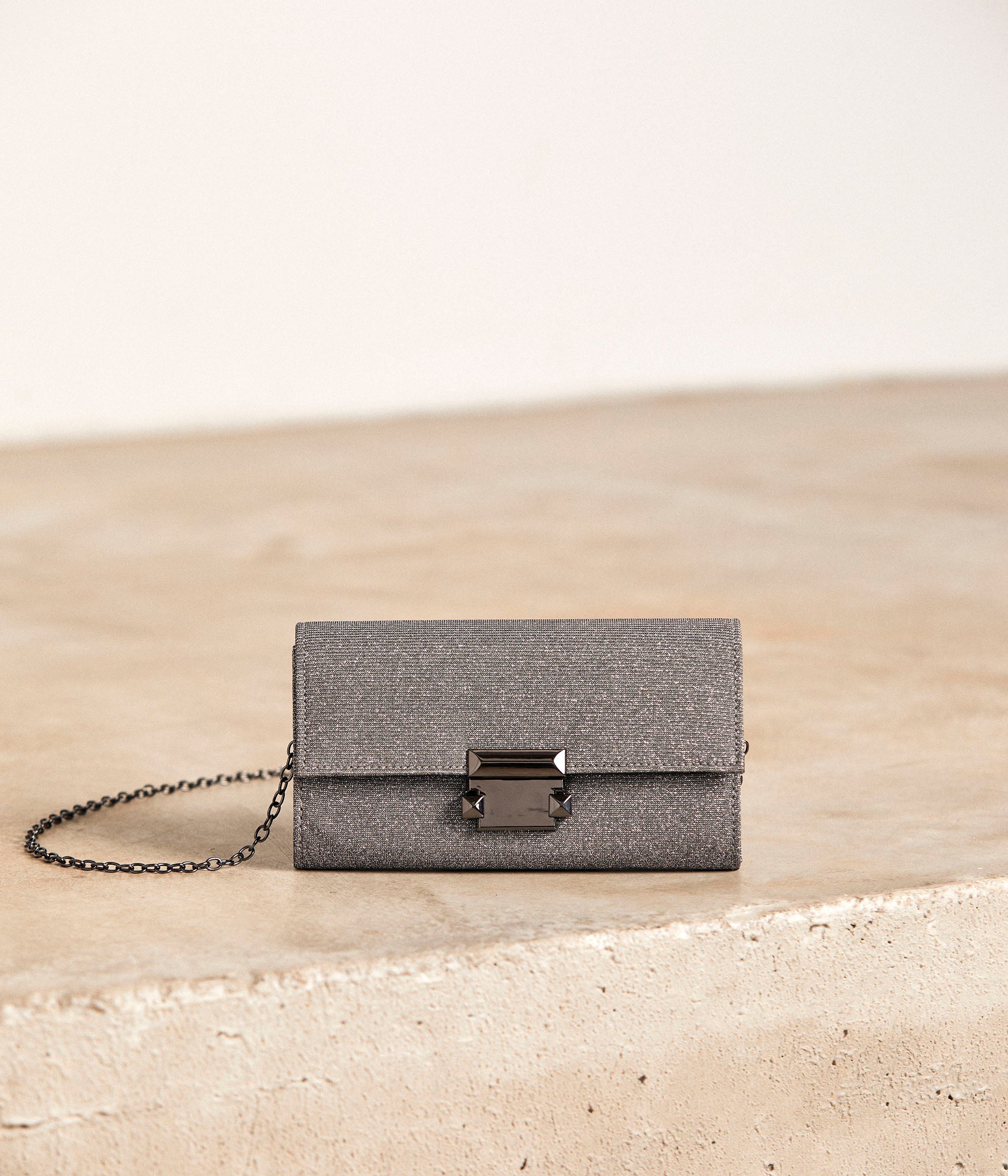 Sac pochette argenté Aelys