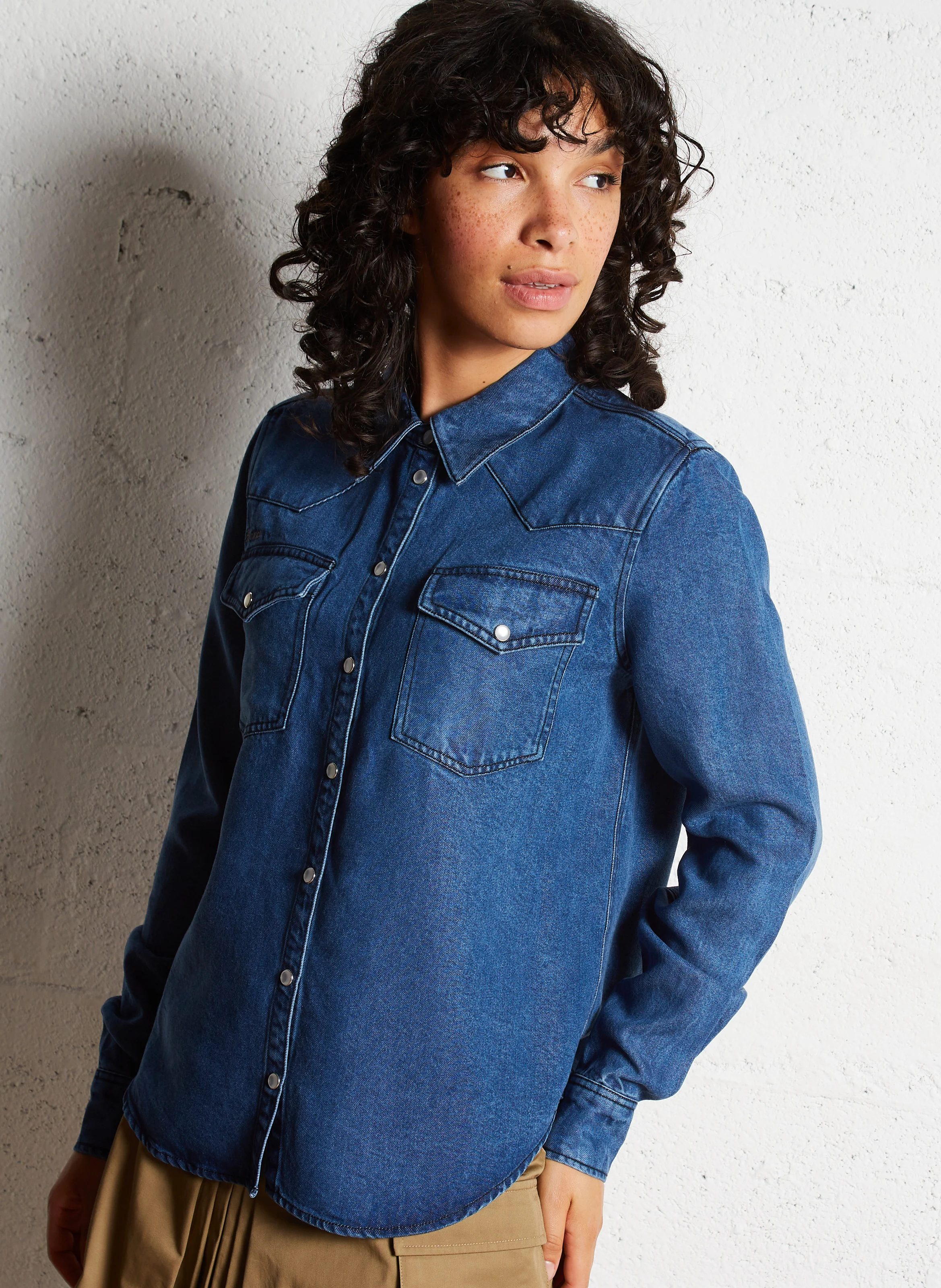 CABANA - Chemise col classique droite en denim | Bleu