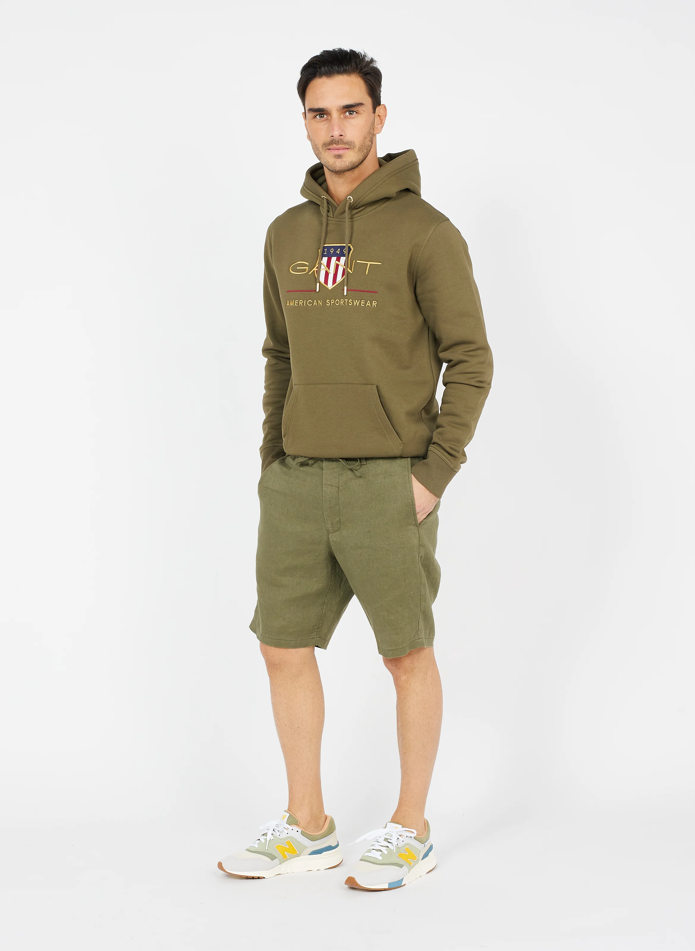 Sweat brodé à capuche regular-fit en coton mélangé | Vert