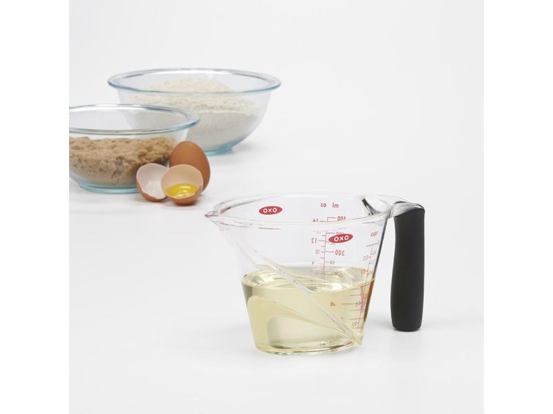 Oxo Good Grips Messbecher 2.5 dl, Schwarz/Transparent Kanne zur Flüssigkeitsmessung