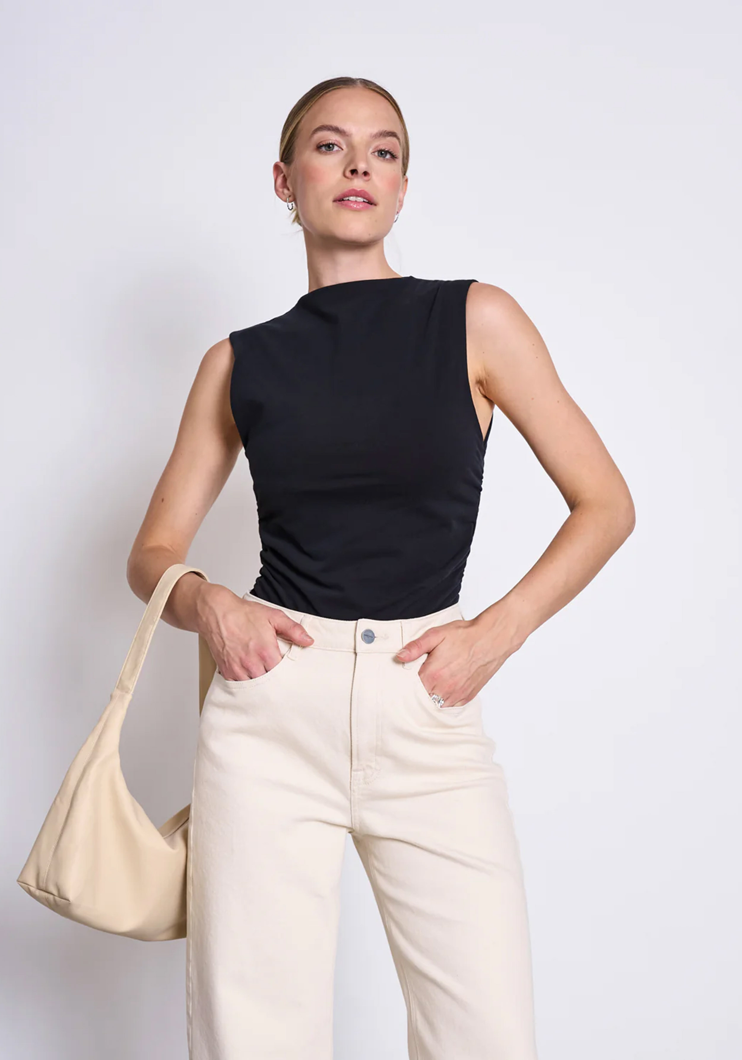 Jan 'n June Top Rafo Ruffle Black