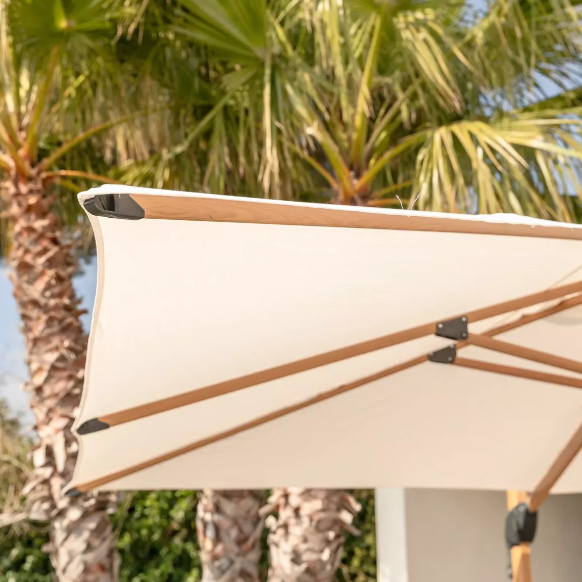 Parasol déporté rectangulaire aluminium (4 x 3 m) Yucatan effet Bois et blanc