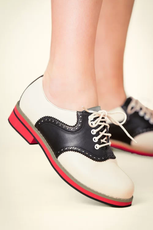 Banned Retro Old Soul Dancer-schoenen in wit en zwart