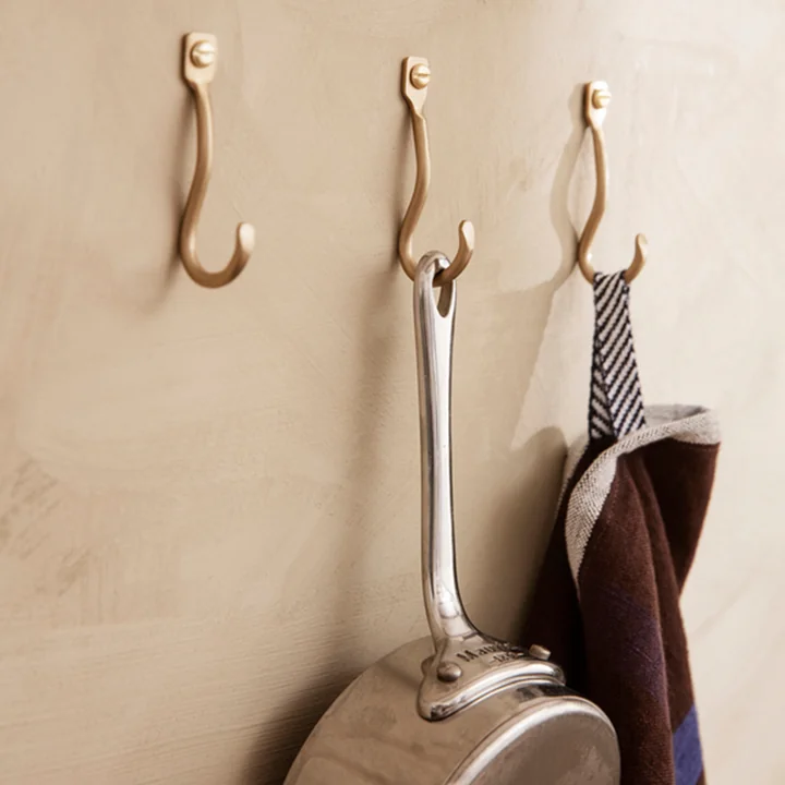 Ferm Living - Curvature Wandhaken doppelt, schwarz