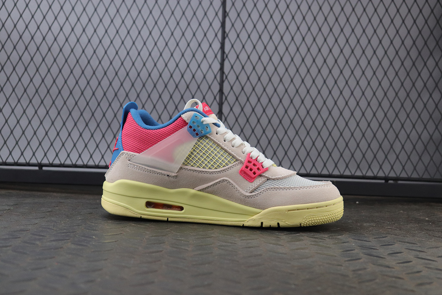 Jordan 4 Retro Union Guava Ice