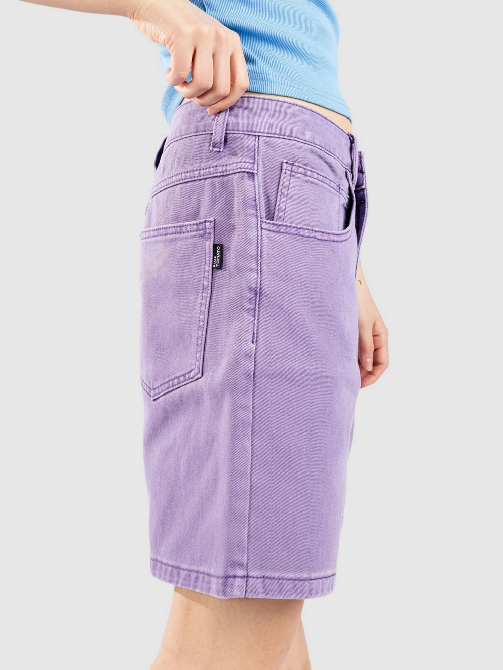 Blue Tomato Baggy Shorts bleach overdyed violet