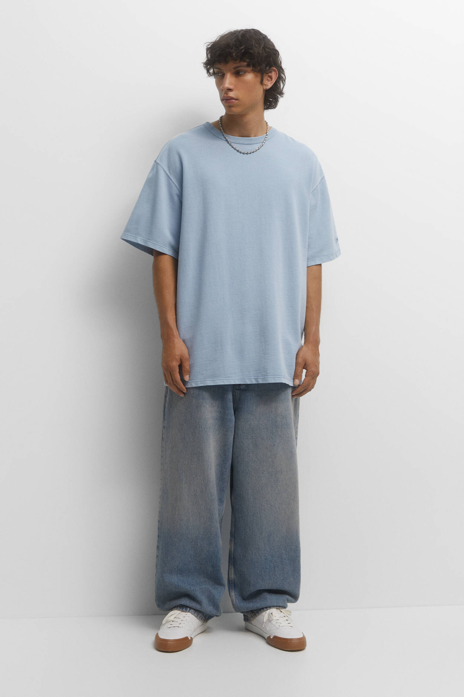 CAMISETA DE MOLETOM - AZUL CLARO