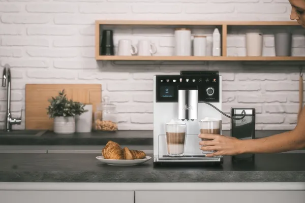 Melitta F63/0-201, Espressomaskine, 1,8 L, Kaffebønner, Indbygget kværn, 1400 W, Sølv