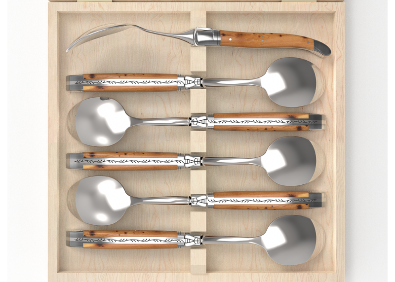 Service de 6 petites cuillères Laguiole avec un manche en bois de genévrier et mitres en acier inoxydable