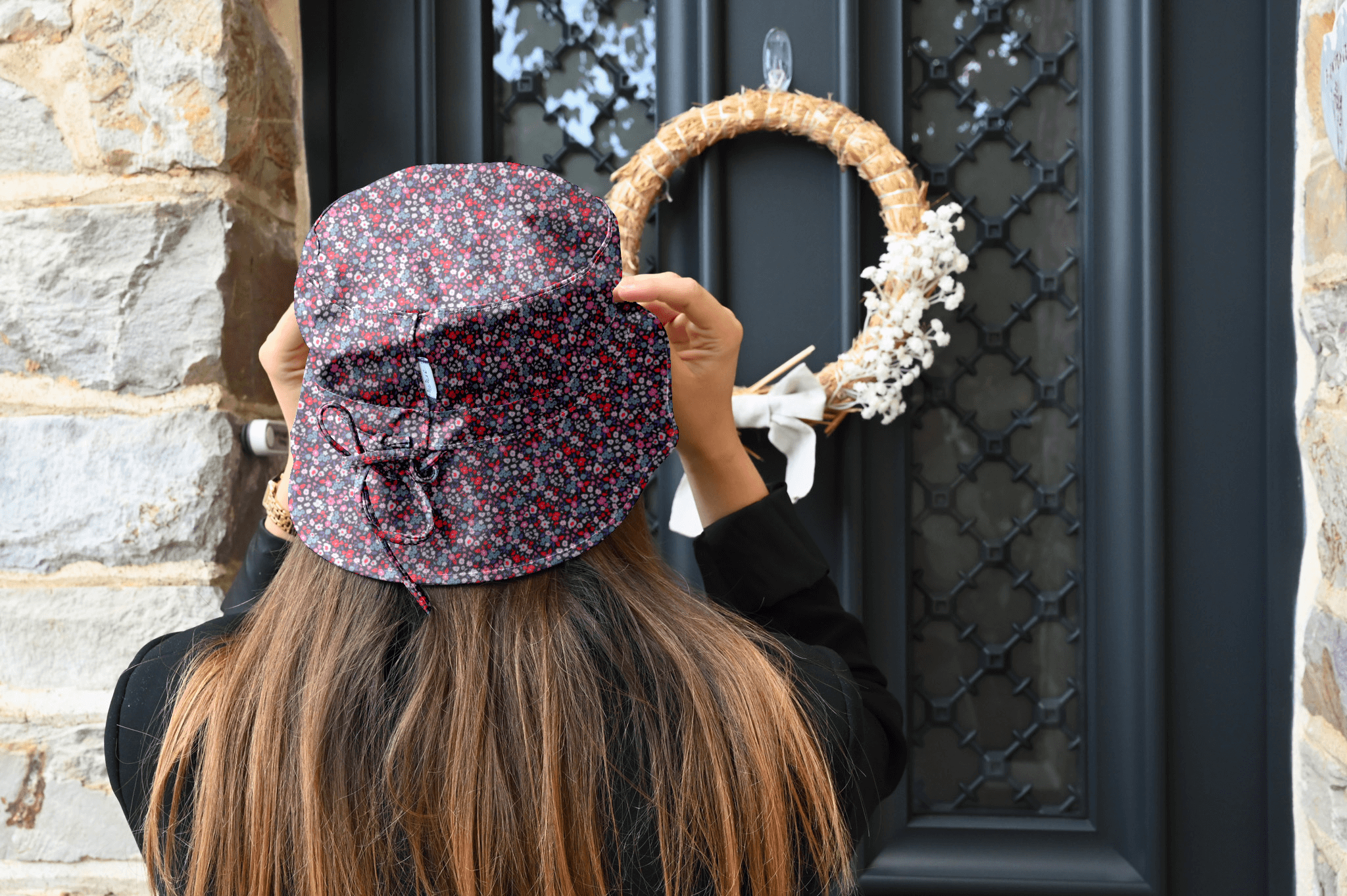 Chapeau Pluie Ajustable Femme T3 Romance Fleurie