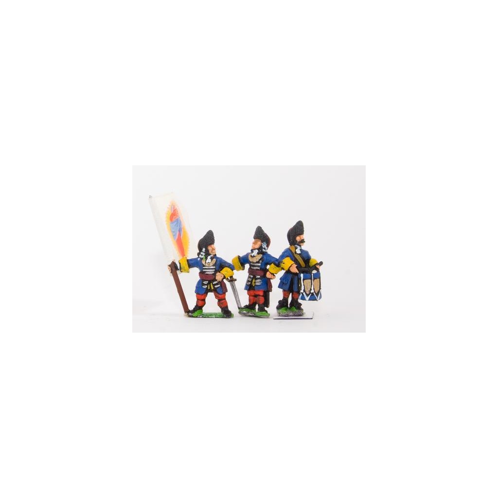 European Armies: Command: Officer, Standard Bearer & Drummer in Fur Cap