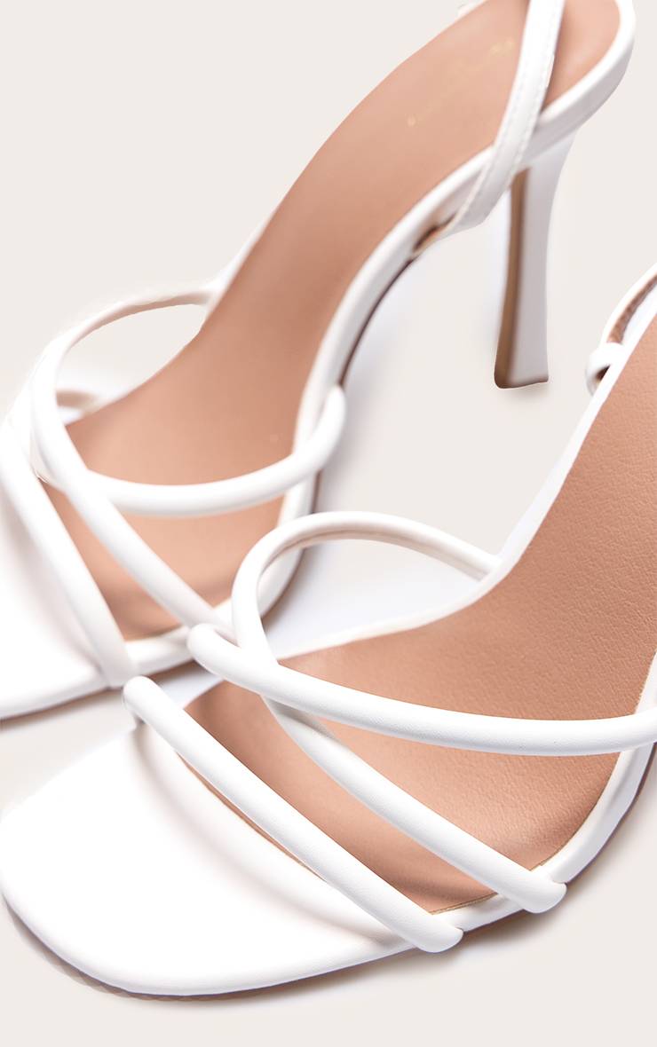 Blanc Escarpins À Talons Aiguilles Hauts Coupe Large En Synthétique Bout Carré Avec Brides Croisées Tubulaires