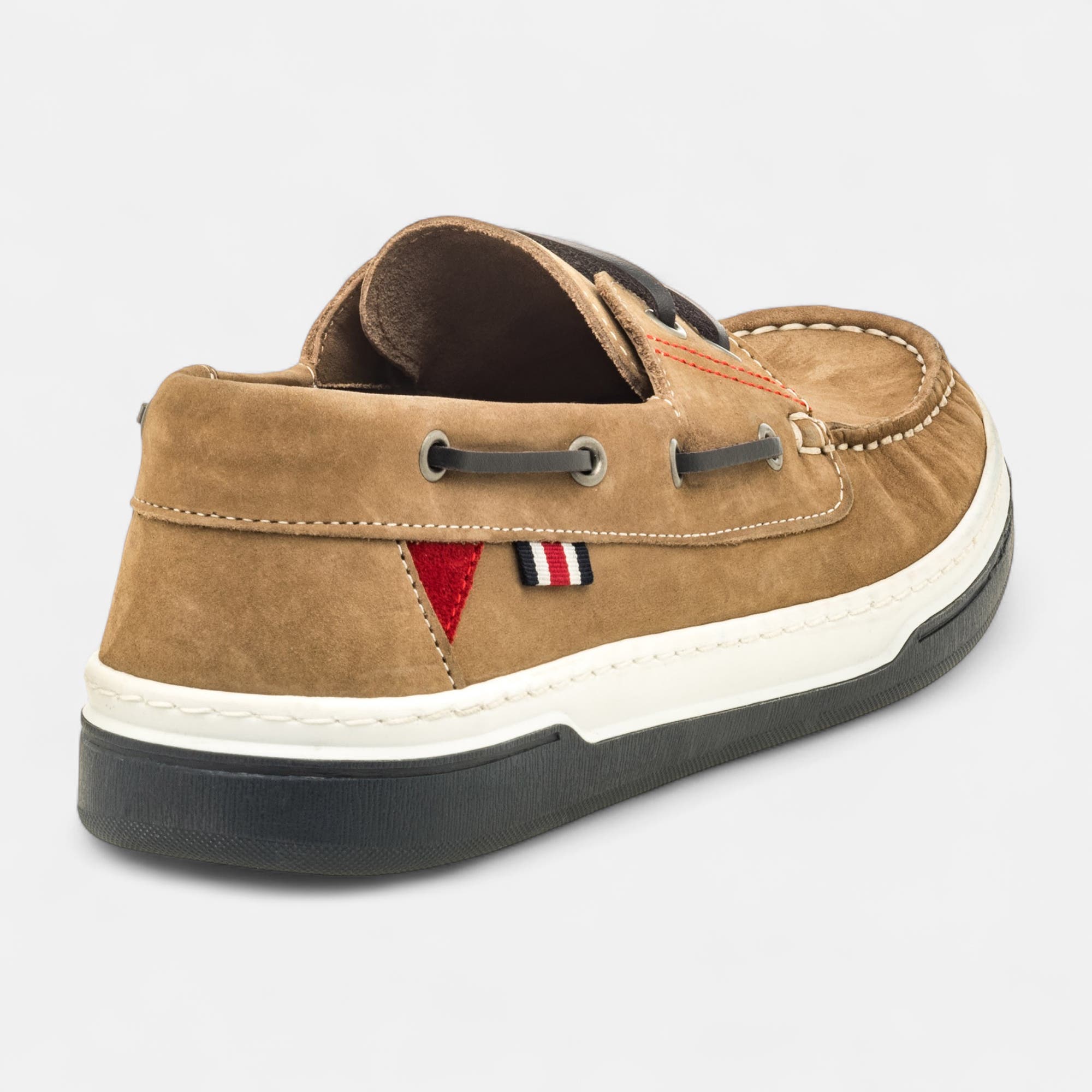 Chaussures bateau Homme en cuir taupe