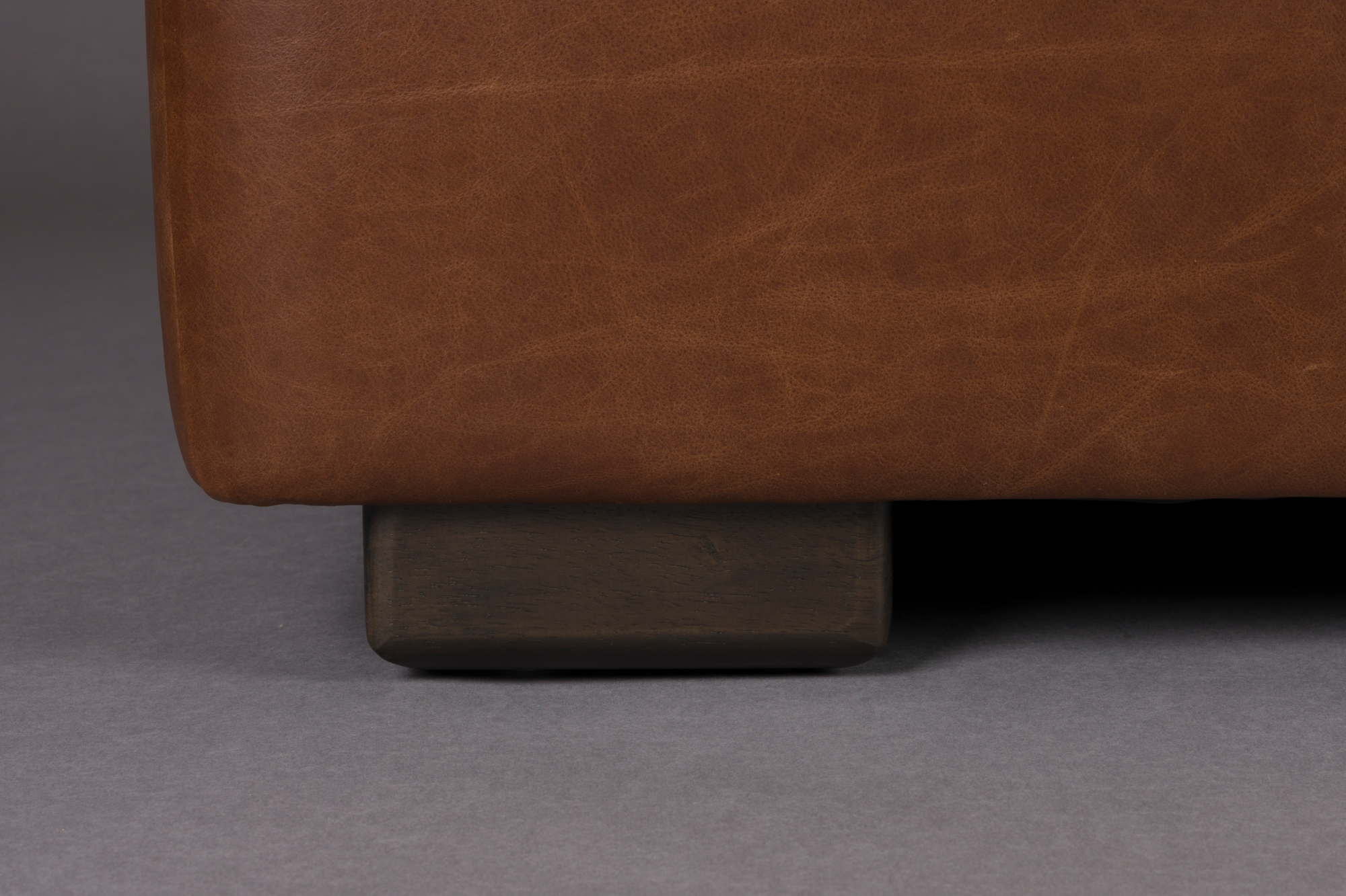 Sofa Douglas Wax Leather Cognac