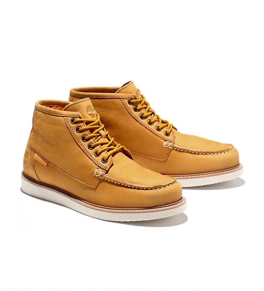 Botas Timberland Newmarket II Boat Chukka em couro, mostarda