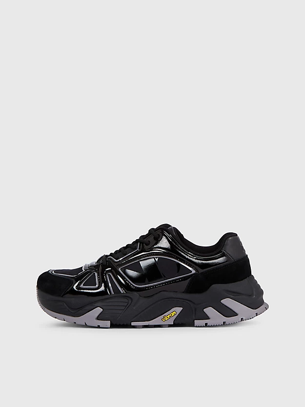 Tênis robusto Vibram®