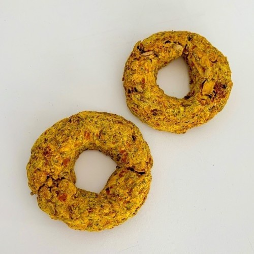 Biscoitos para cães Cookieswil com cenoura, maçã e cúrcuma.