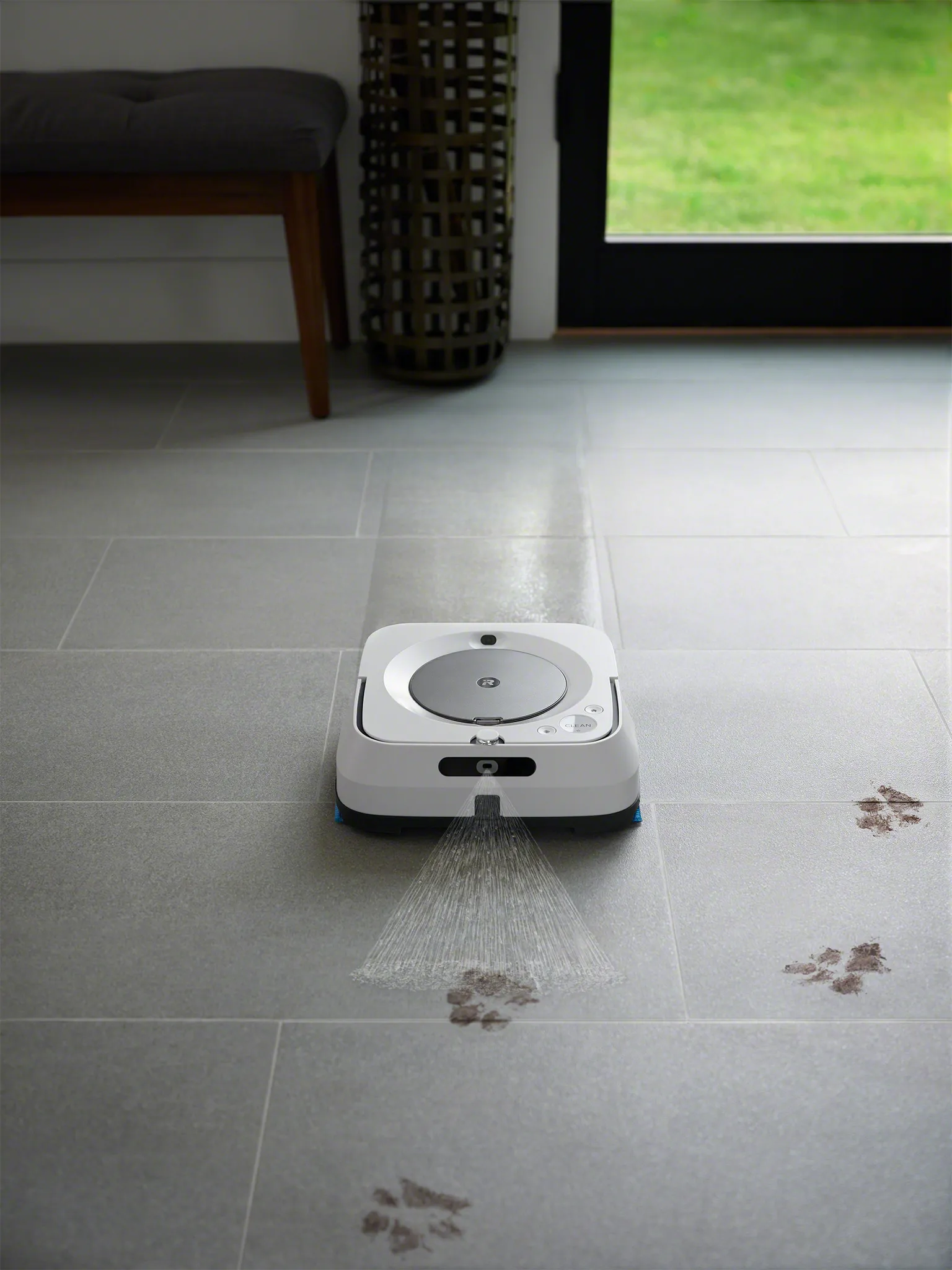 iRobot Braava M6138 Gulvrengøringsrobot