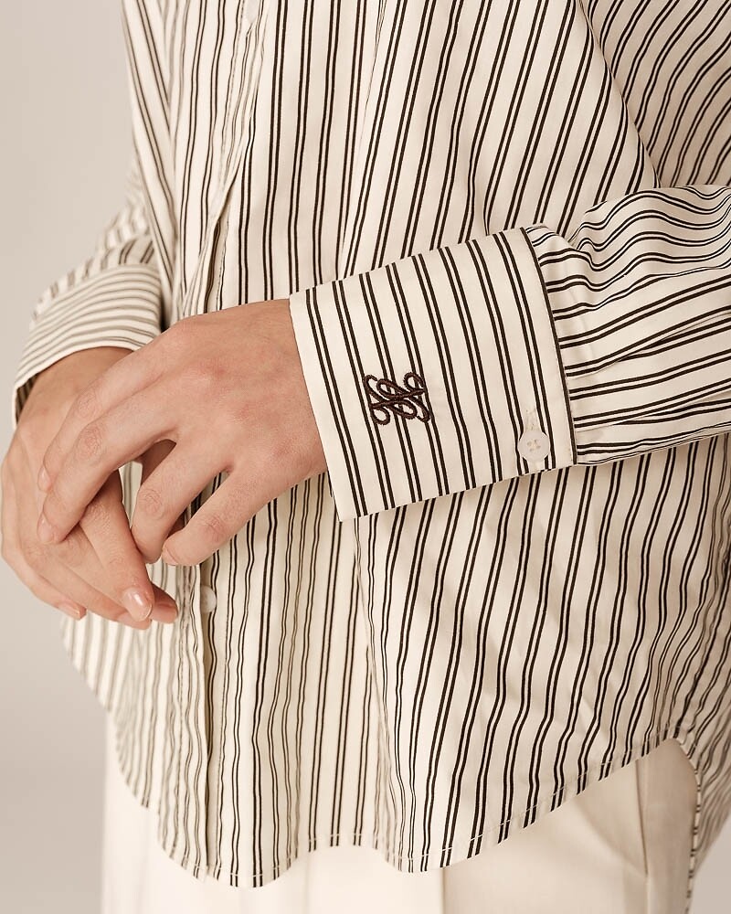 GRACE & MILA<br>Camisa listrada oversized com punhos bordados, PARSONS