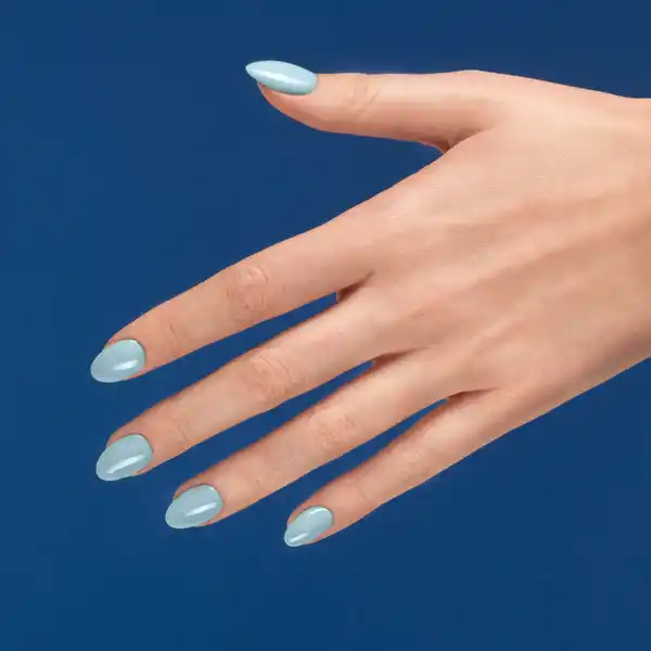 386 UV Nagellack Hybrid Blue Cloud