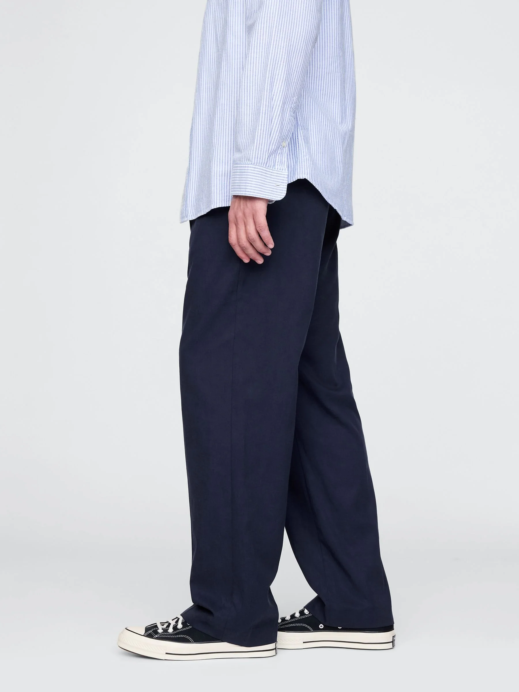Gap UltraSoft geplooide broek