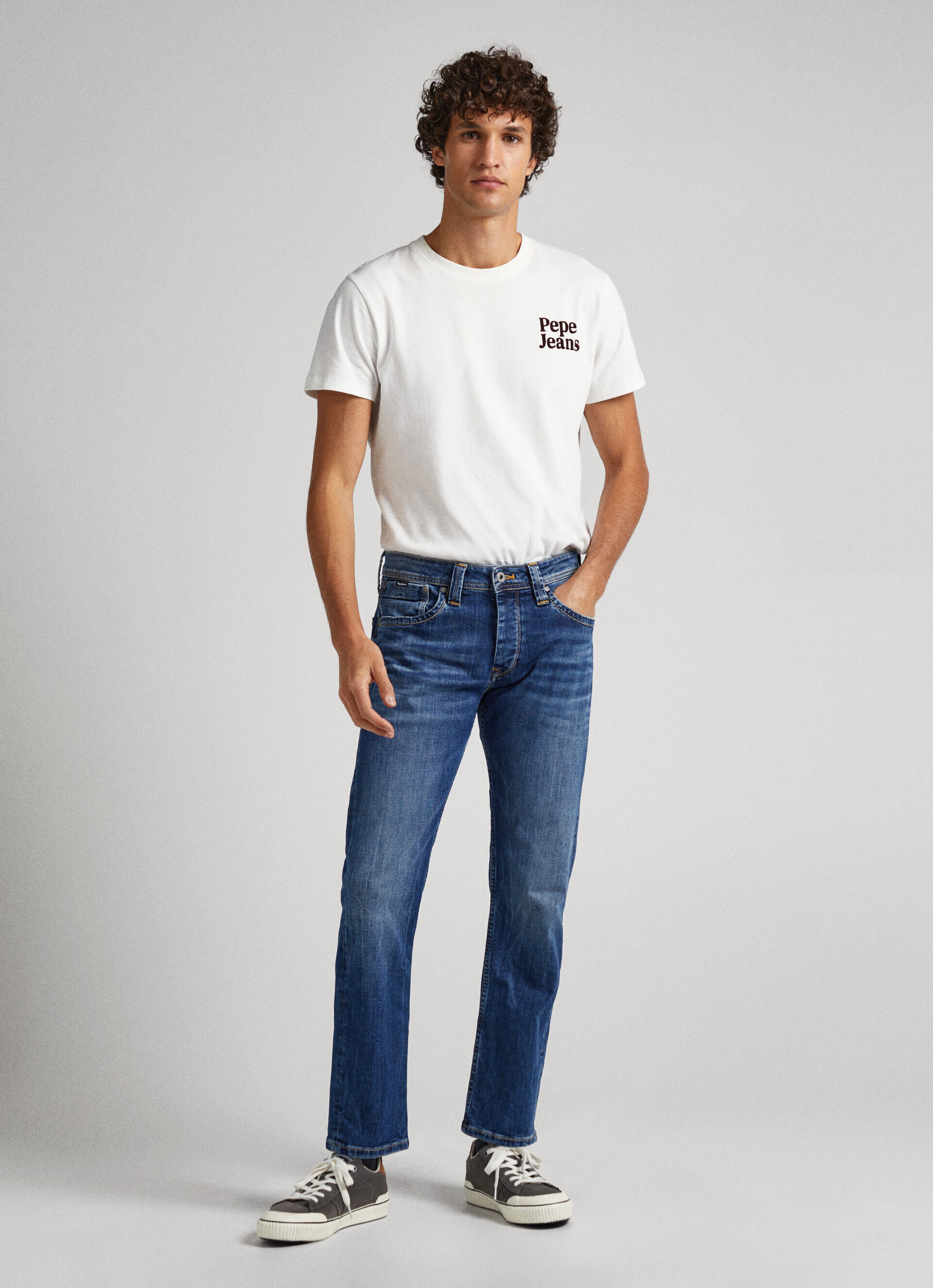 Calça jeans com modelagem Cash Fit e cintura regular - jeans