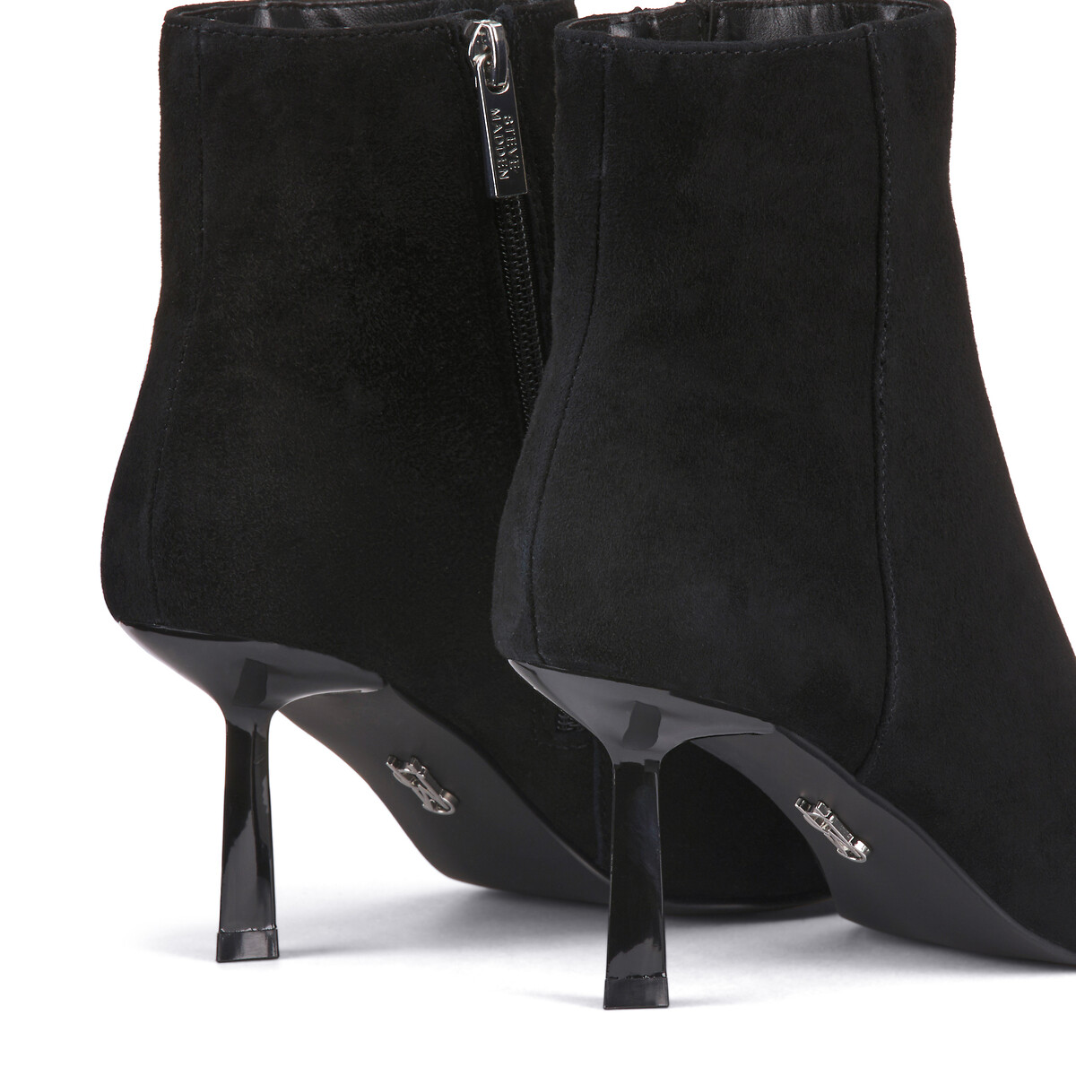 STEVE MADDEN<br>Botas de cano curto com salto agulha Sabine em couro camurça