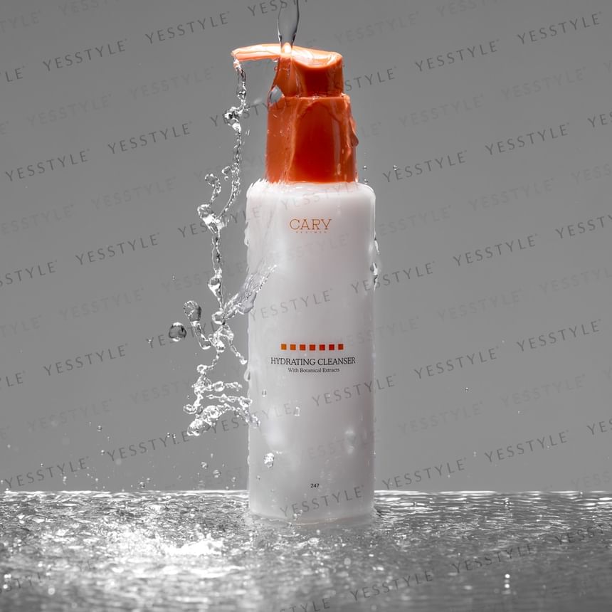 CARY - Hydraterende reiniger met botanische extracten