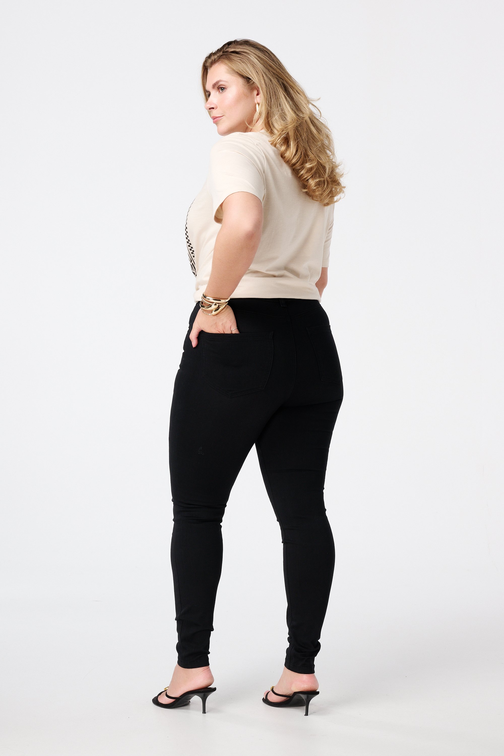 Skinny leg high waist jeans CHERRY Zwart