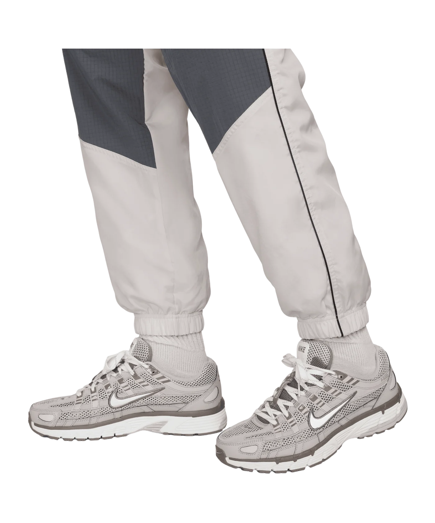 Nike Air Jogginghose Braun Grau F104