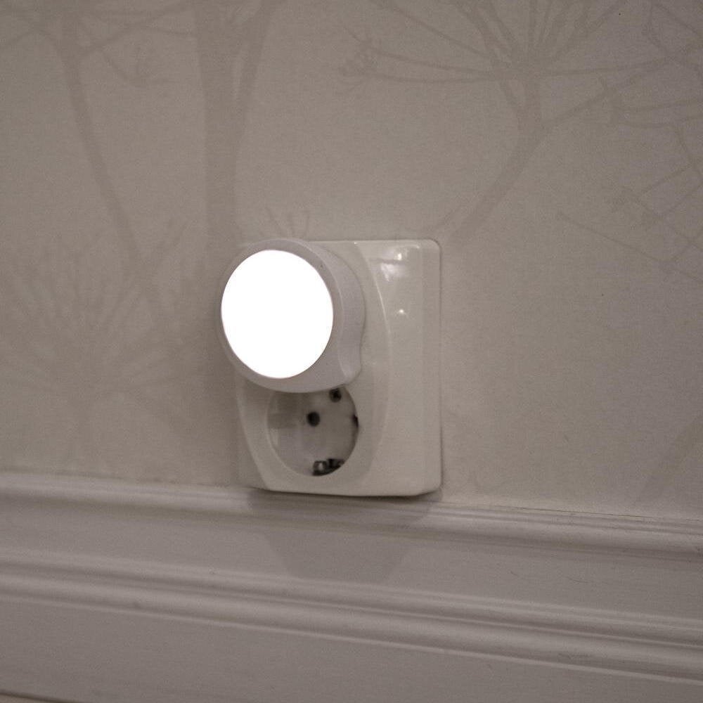 LED-nachtlampje functioneel in wit 0,3W 4lm met schemersensor