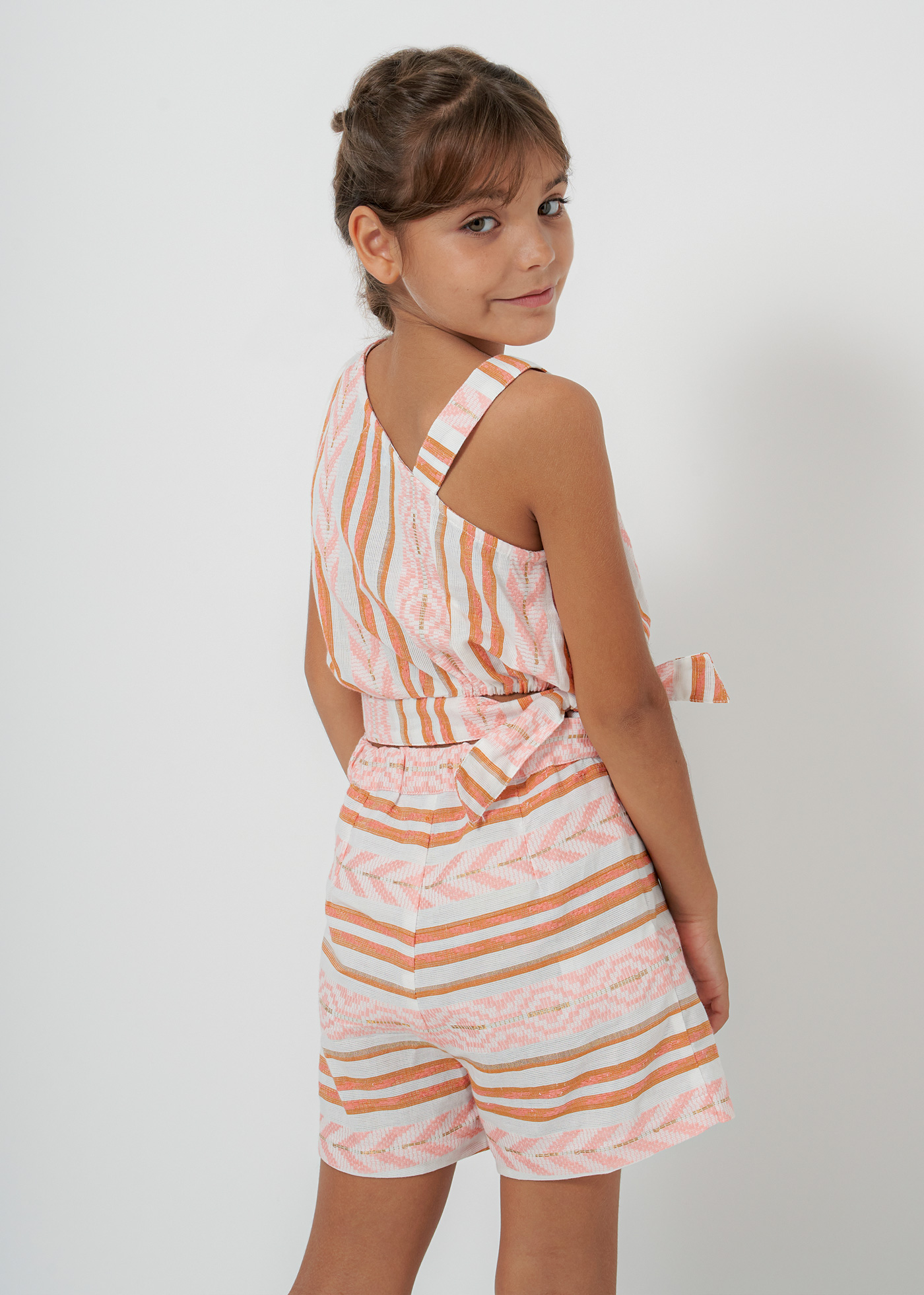 Blusa assimétrica em jacquard para meninas