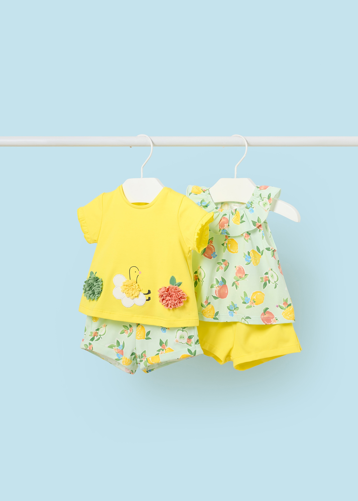 Conjunto de 4 peças Better Cotton Juicy para recém-nascidos