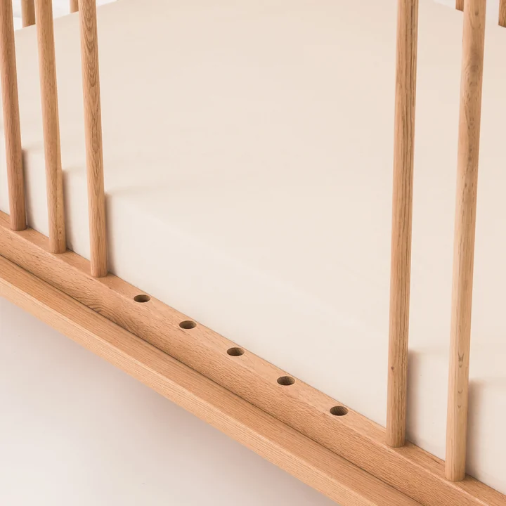 Nobodinoz - Latitude Babybett, 70 x 140 cm, Eiche natur