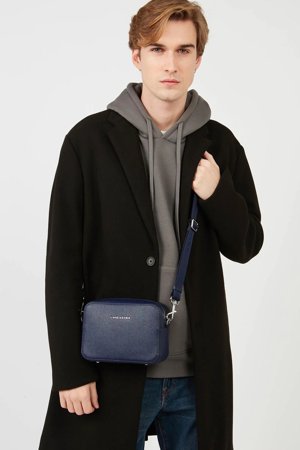 Delphino Lucas-Sac reporter